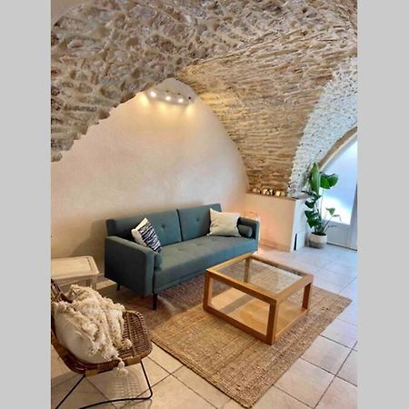Superbe Appartement En Pierre Fraichement Renove Bernis Eksteriør billede