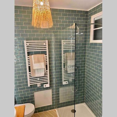 Superbe Appartement En Pierre Fraichement Renove Bernis Eksteriør billede