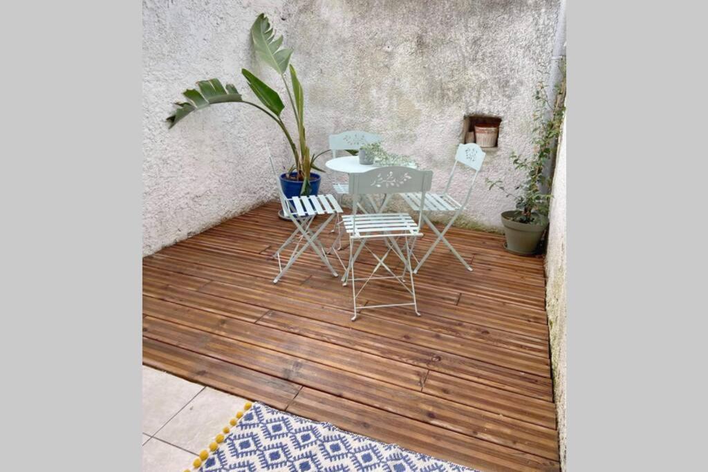 Superbe Appartement En Pierre Fraichement Renove Bernis Eksteriør billede